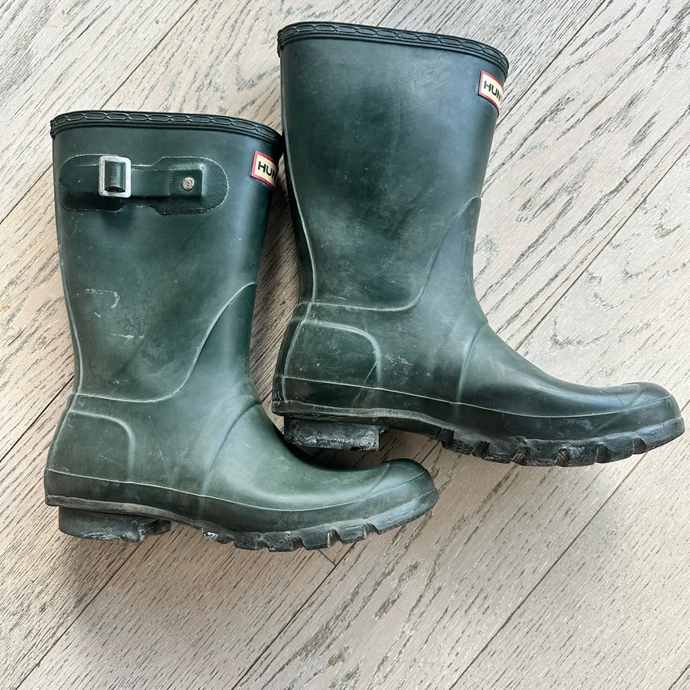 Hunter Green Rain Boots Sz 8